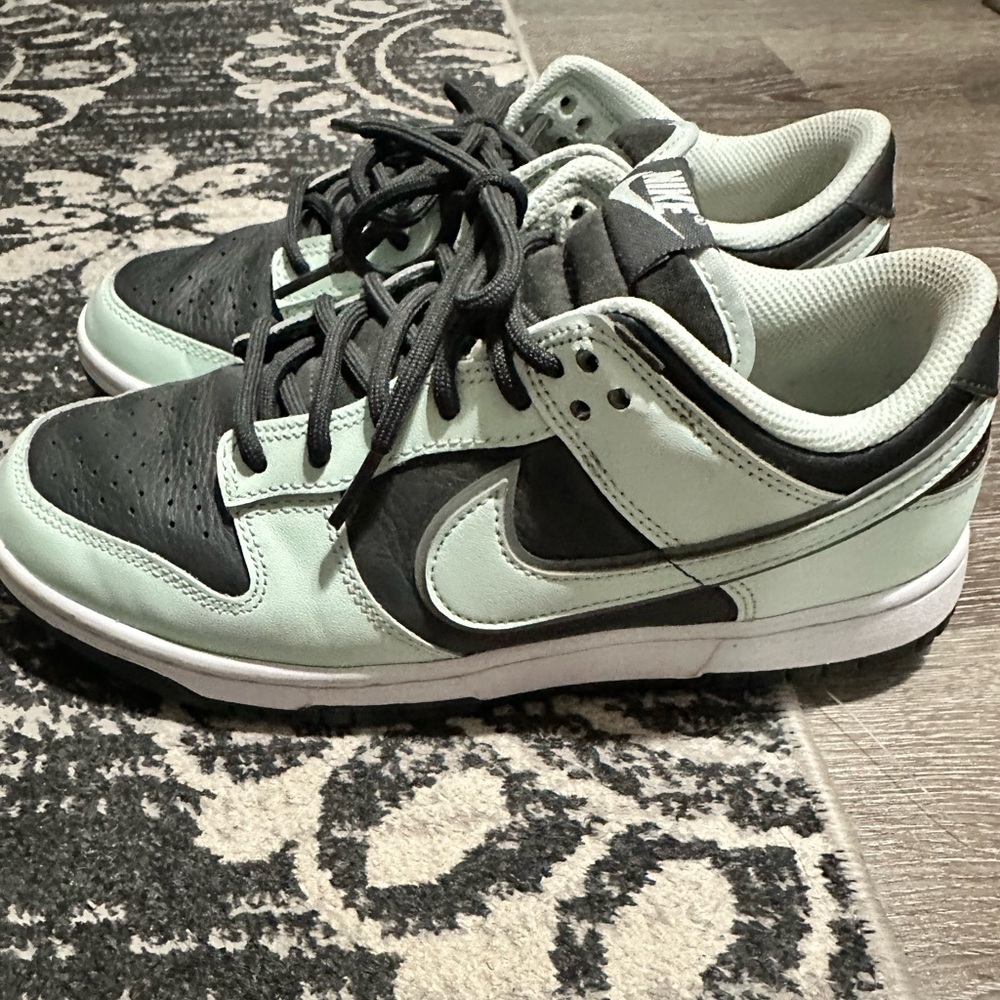 Nike Dunk Low Premium 'Barely Green'